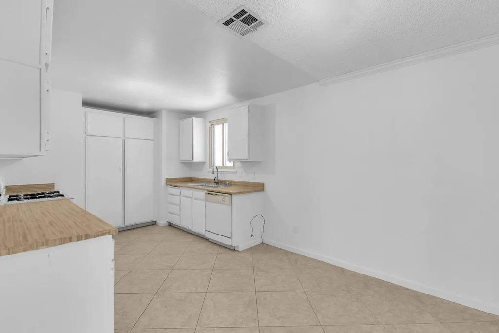 1880 Sharon Road, Palm Springs, California 92262 home-pic-30